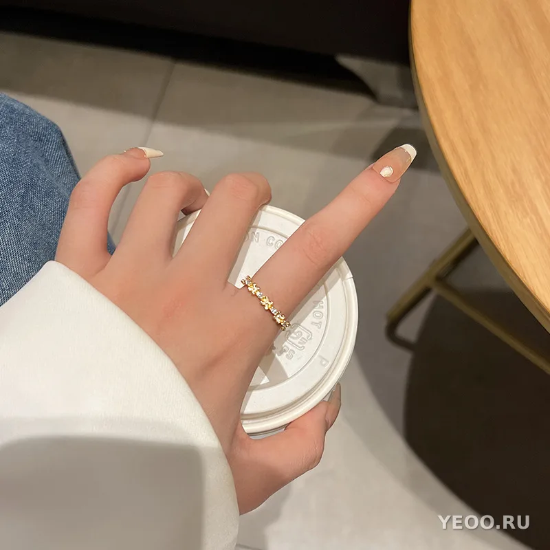 Кольцо женское с цирконием и жемчугом, регулируемое, открытого типа