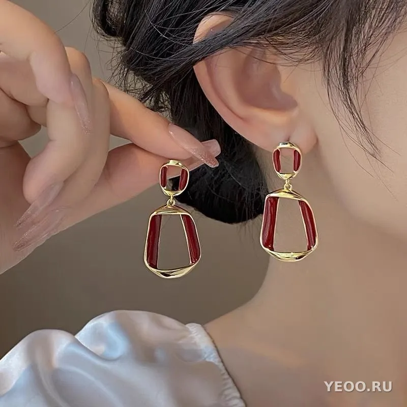 Длинные серьги-кисточки с бабочкой и чёрным сердцем, асимметричные