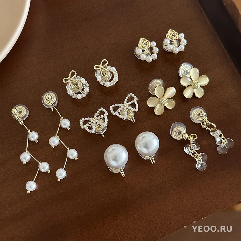 Серьги-клипсы в гонконгском стиле с жемчугом и цветочным бантом