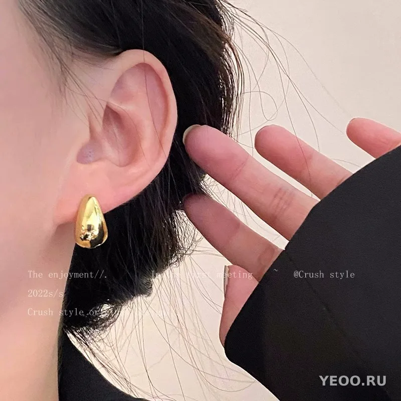Серьги-подвески с жемчугом и цирконием на серебряной основе 925 пробы