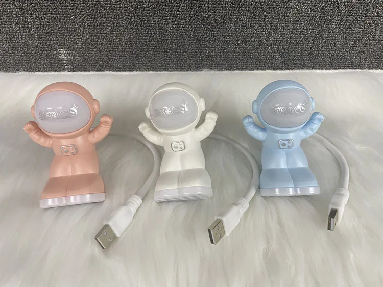Светодиодный ночник в виде космонавта с USB-питанием для детской кровати