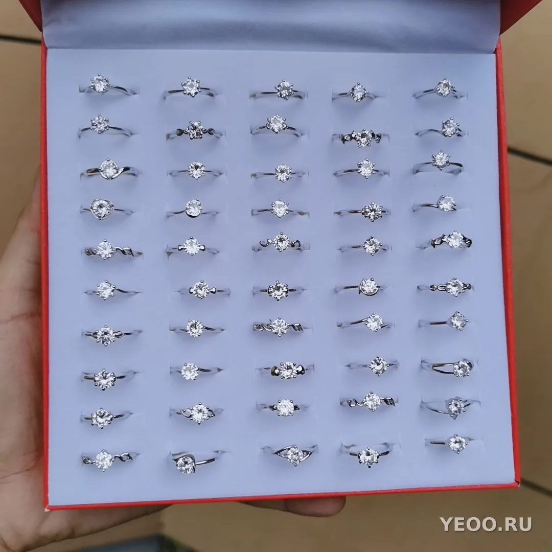 Кольцо женское металлическое с цветными стразами и рисунком монеты, гальваническое покрытие