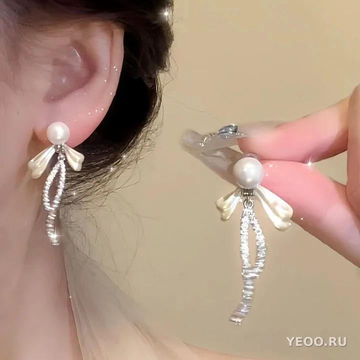 Серьги-клипсы женские с жемчугом и бантиком, сплав, 2025