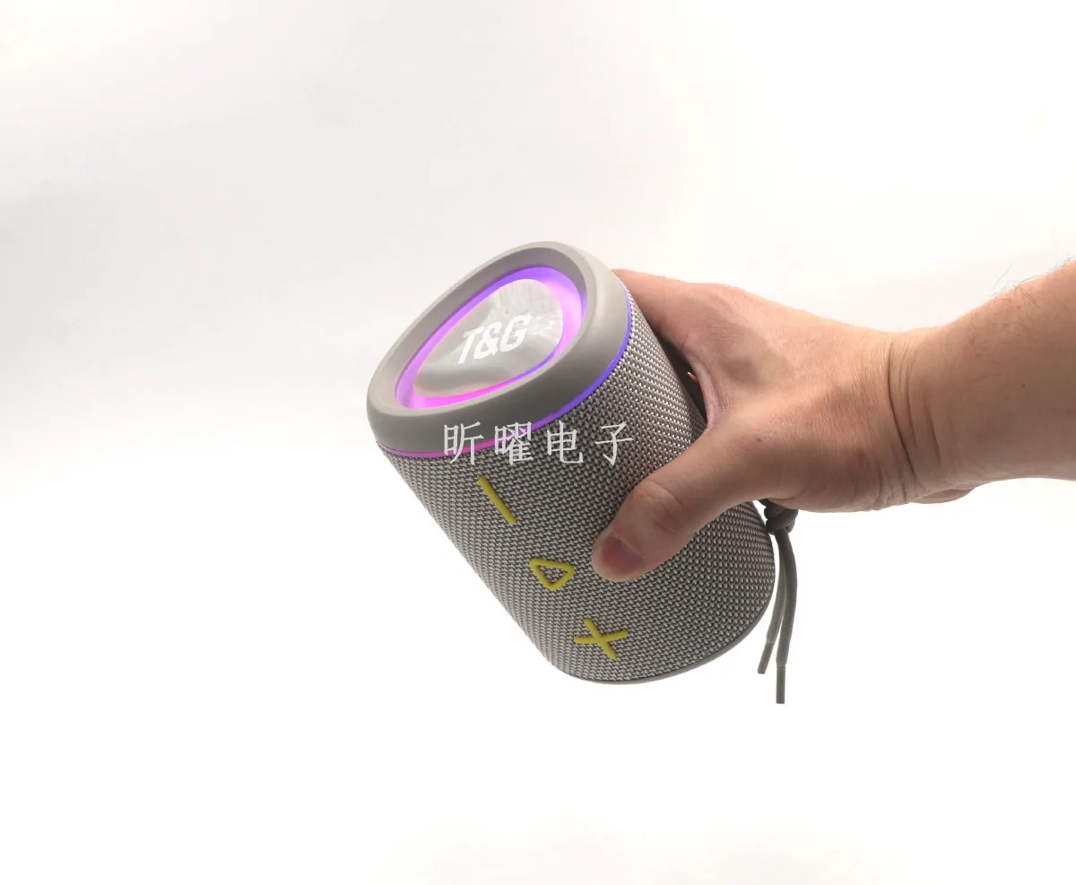 Портативная Bluetooth-колонка TG466 с TWS, FM-радио и LED-подсветкой