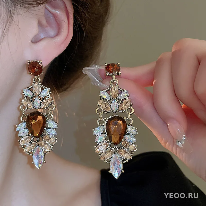 Крупные серьги-кисточки с искусственным хрусталём, каплевидные, в стиле бохо