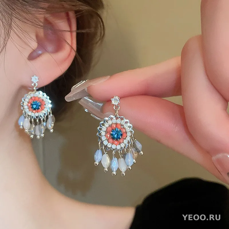 Крупные серьги-кисточки с искусственным хрусталём, каплевидные, в стиле бохо