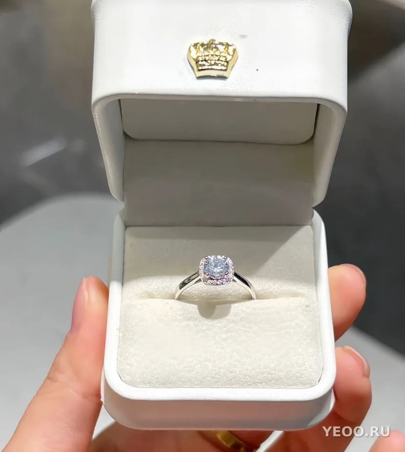 Кольцо из серебра 925 пробы с мозаикой, 1 карат