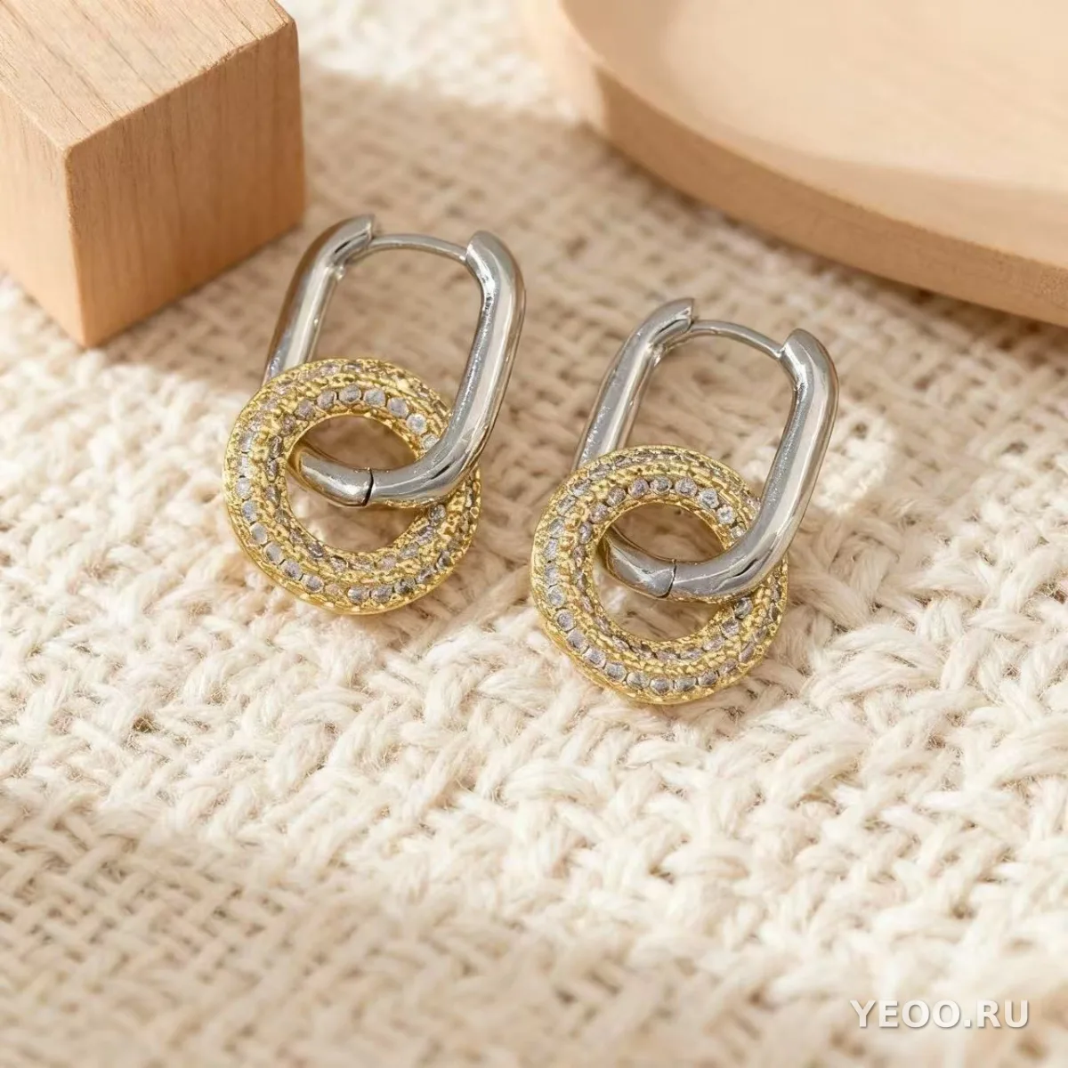 Серьги-гвоздики из латуни с позолотой 18K и цирконием, овальные, двойное кольцо