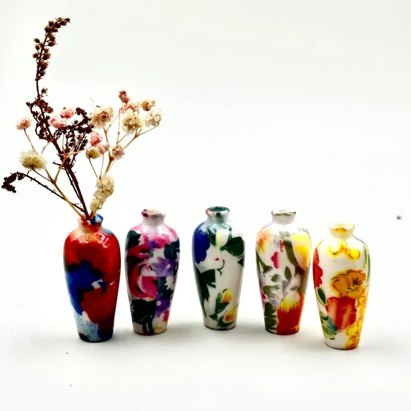 Миниатюрная ваза-подвеска из смолы для DIY-декора и кукольных домиков