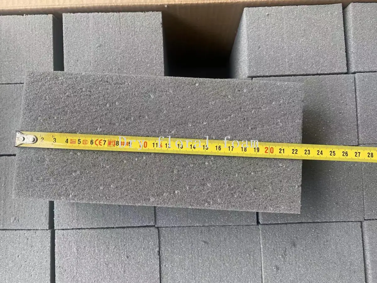 Флористическая пена для сухих цветов, 23×11×8 см