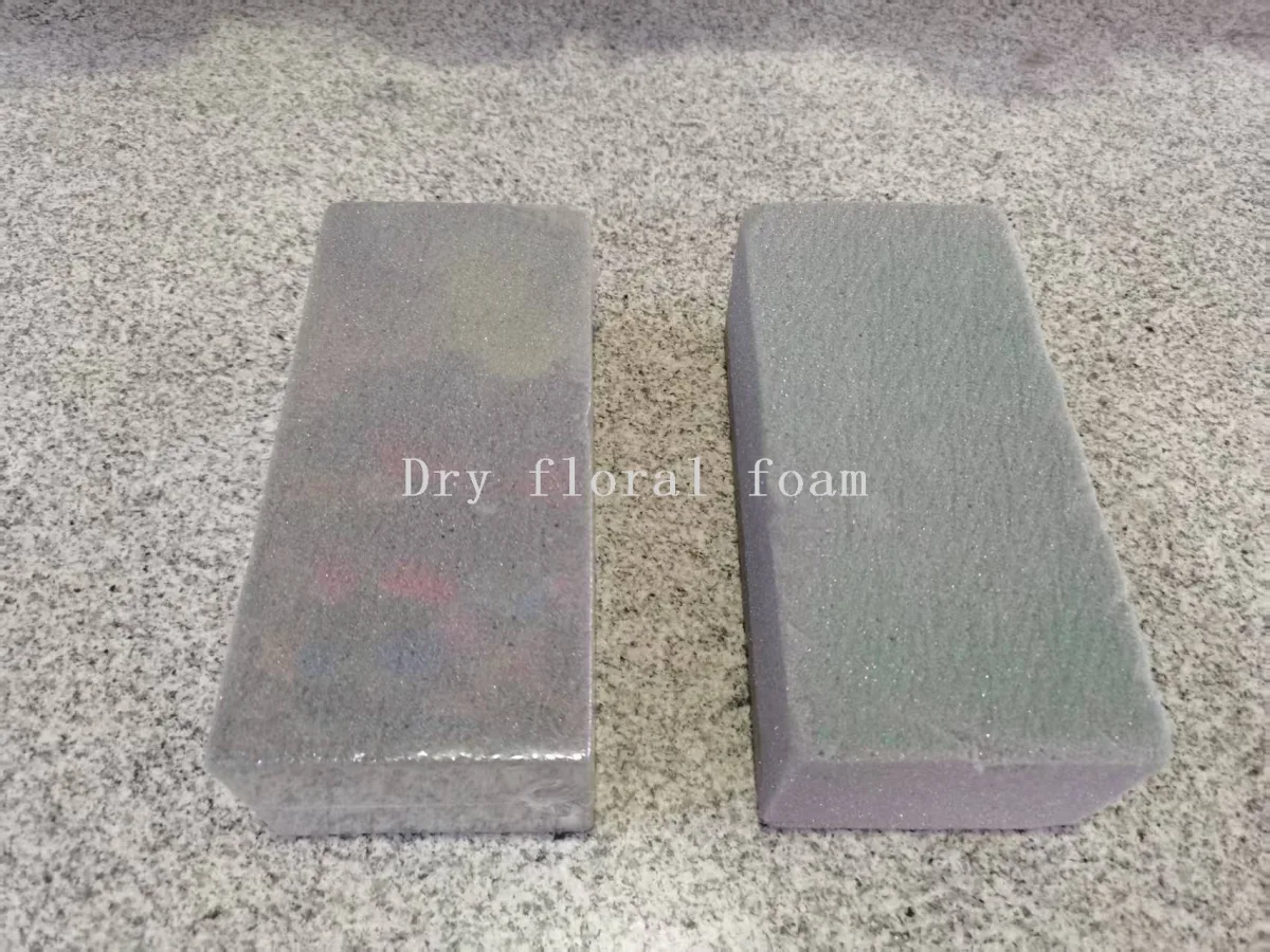 Флористическая пена для сухих цветов, 23×11×8 см