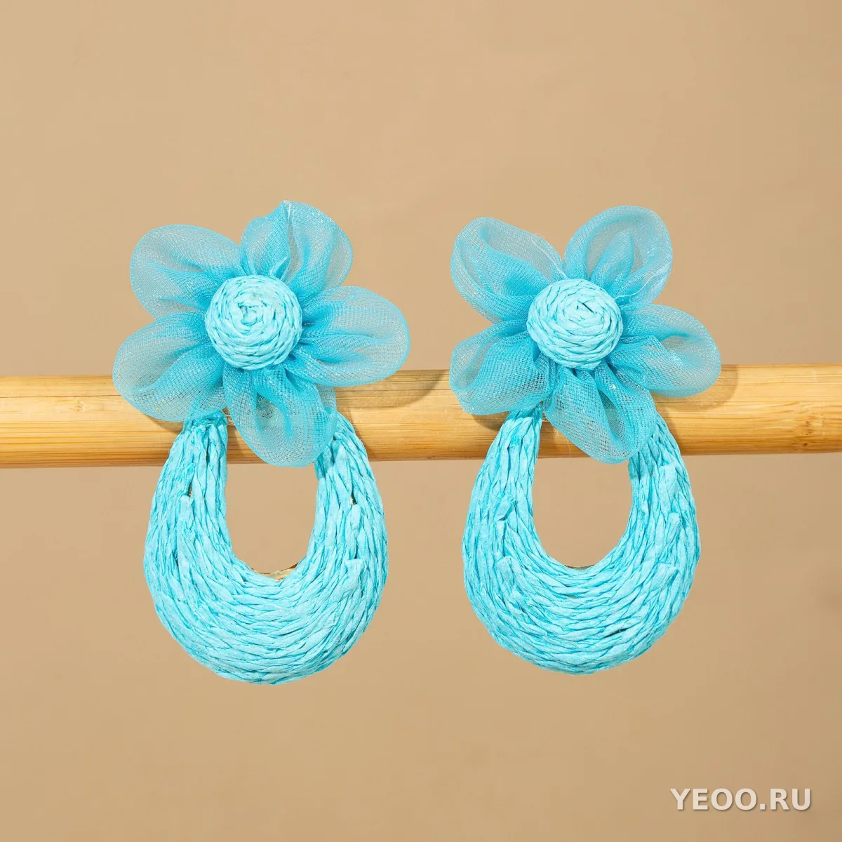 Серьги-подвески из рафии с сетчатыми цветочными элементами и плетёным кружевом в стиле каникел