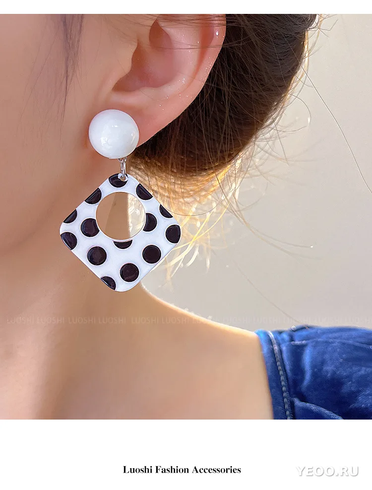 Серьги-клипсы в гонконгском стиле, без прокола, из сплава