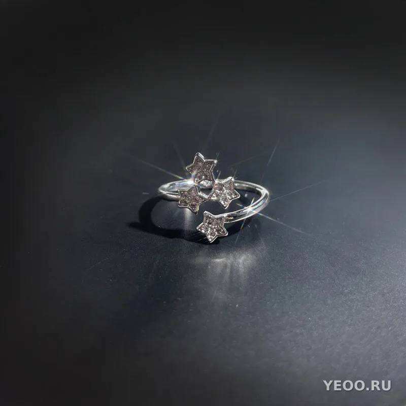 Кольцо женское разомкнутое со звёздами и сплошной инкрустацией, для указательного пальца