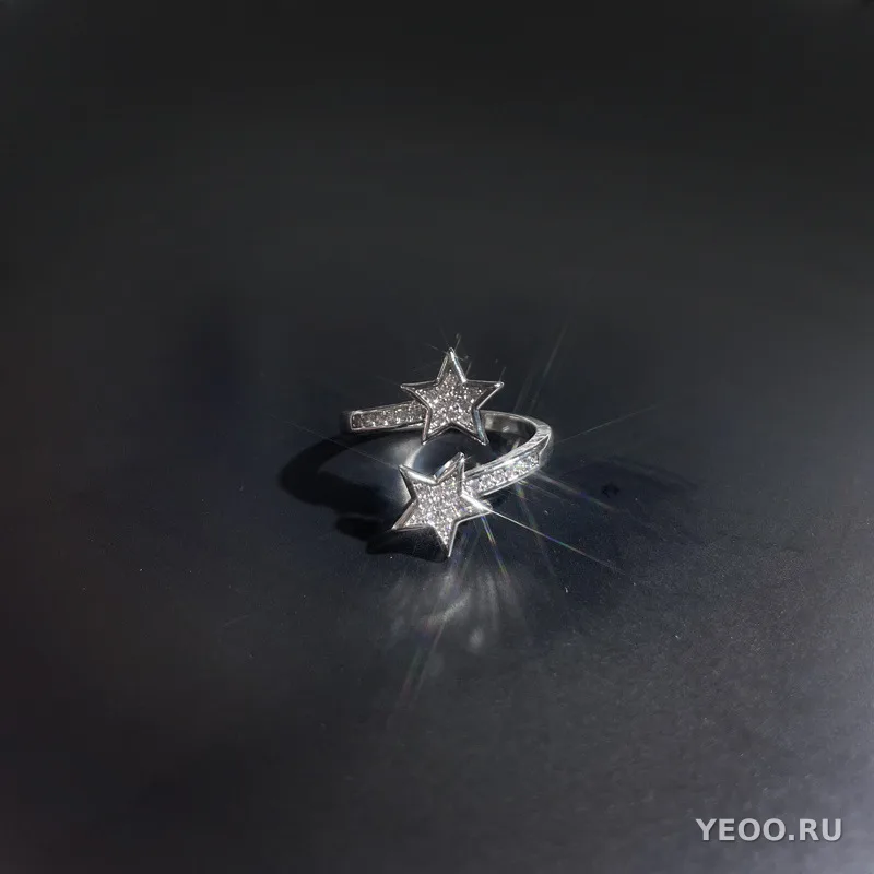 Кольцо женское разомкнутое со звёздами и сплошной инкрустацией, для указательного пальца