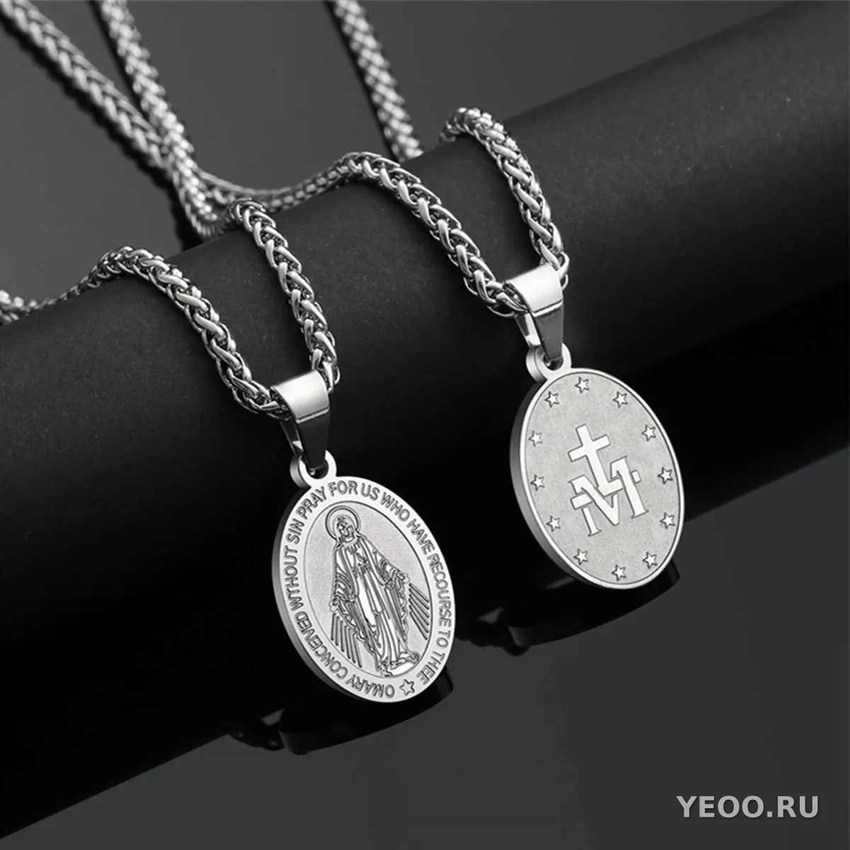Серебряный крест-подвеска на цепочке
