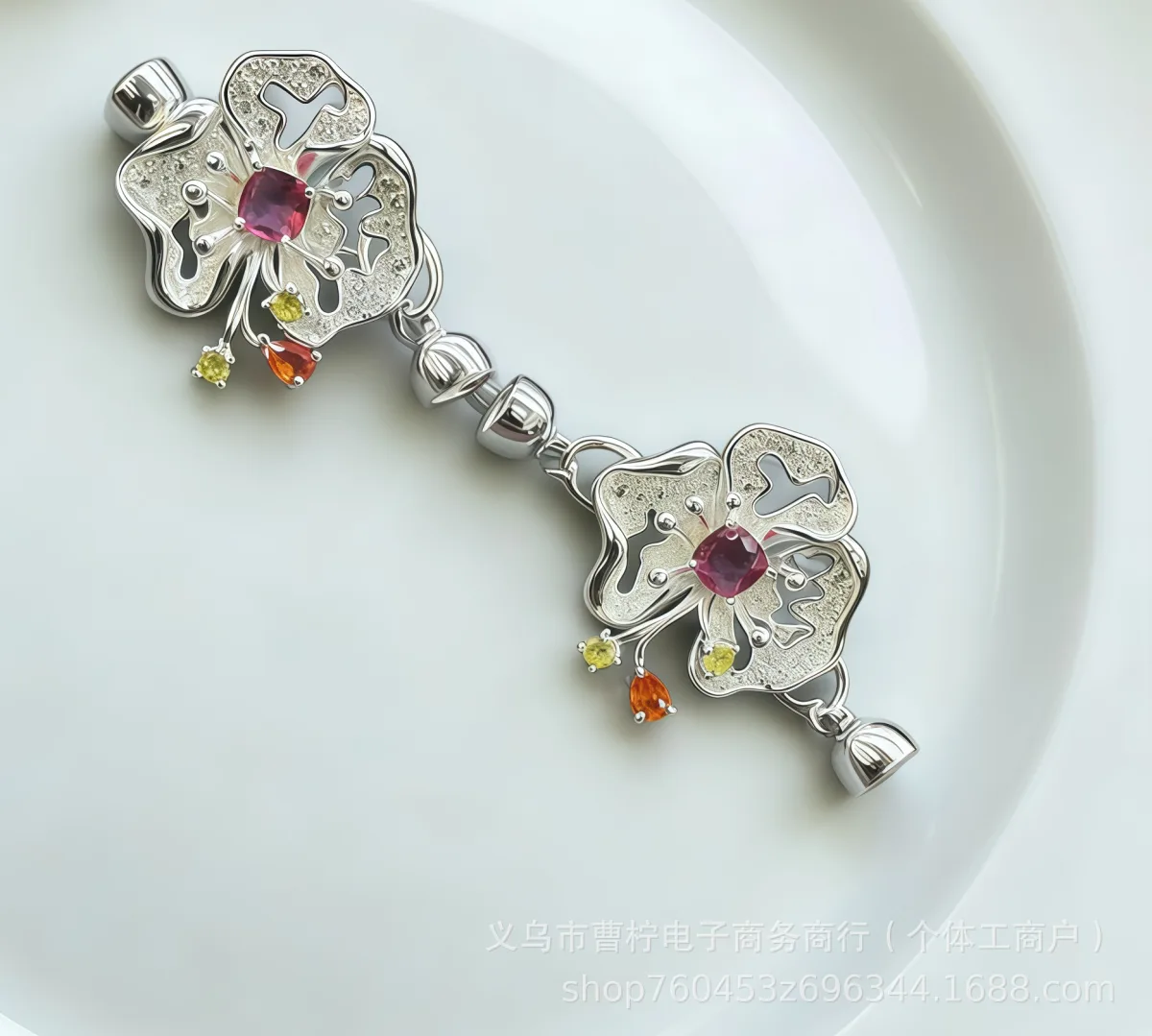Застёжка-подвеска с цирконием в виде трилистника, позолота 18K, для DIY